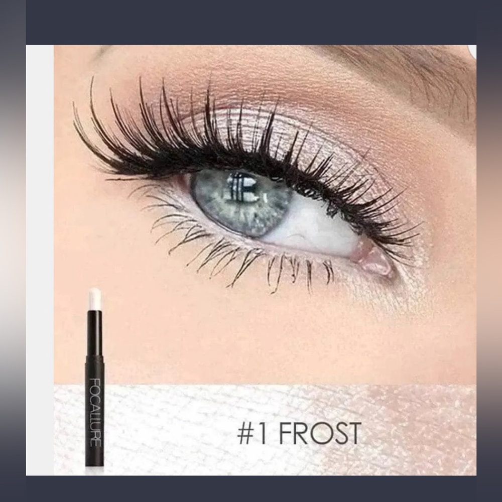 ✨✨ Focallure Eyeshadow Pencil - Frost ✨✨